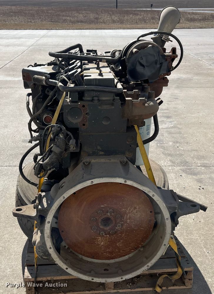 image for item MW9479 1999 Cummins C8.3-250G  engine