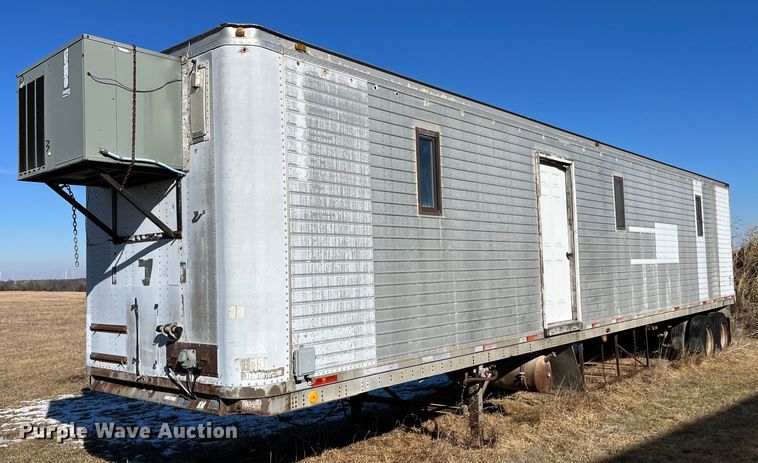 image for item MW9480 1980 Trailmobile 011L-1CAV  jobsite dry van trailer