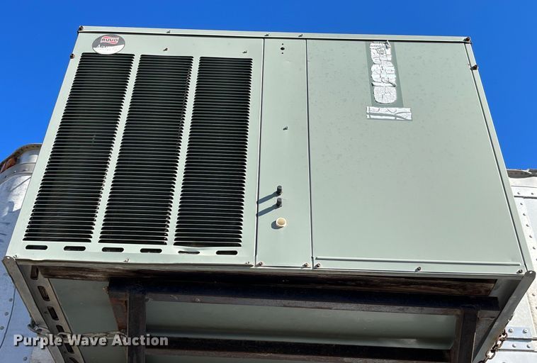 image for item MW9480 1980 Trailmobile 011L-1CAV  jobsite dry van trailer