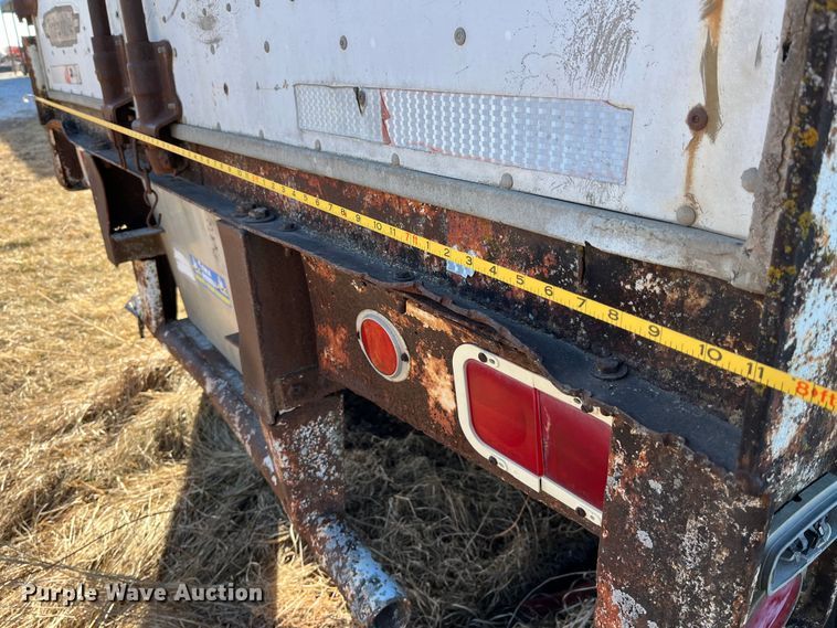 image for item MW9480 1980 Trailmobile 011L-1CAV  jobsite dry van trailer