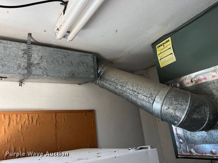 image for item MW9480 1980 Trailmobile 011L-1CAV  jobsite dry van trailer