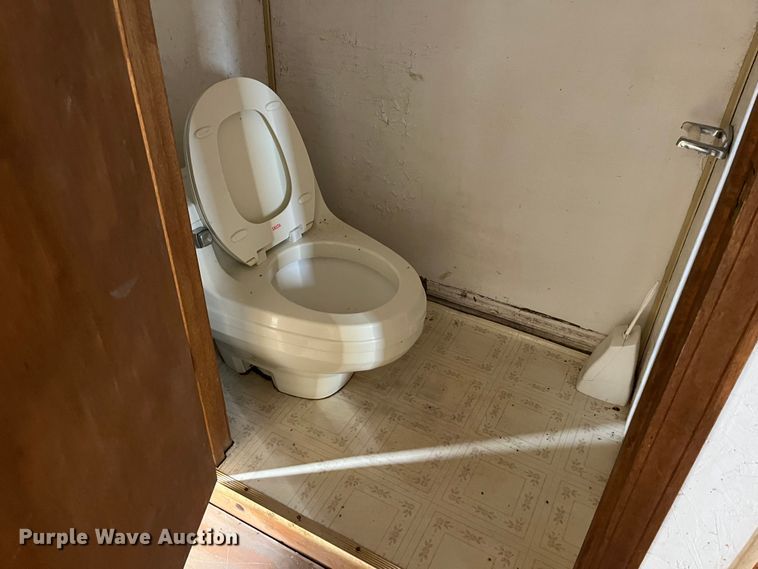 image for item MW9480 1980 Trailmobile 011L-1CAV  jobsite dry van trailer