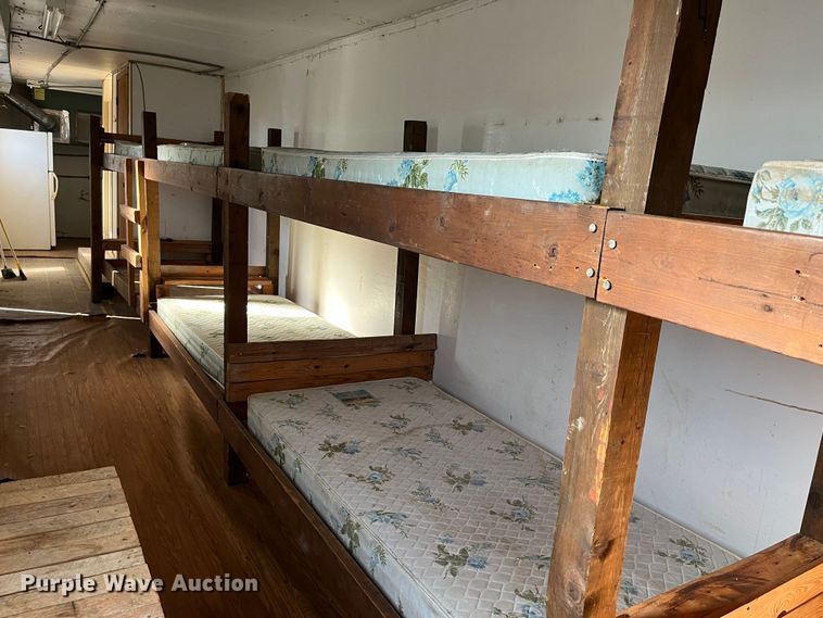 image for item MW9480 1980 Trailmobile 011L-1CAV  jobsite dry van trailer