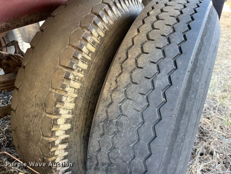 image for item MW9481 1969 Dorsey CIDT-203  dry van trailer