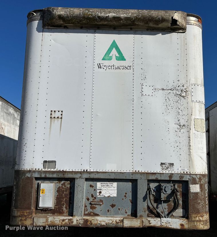 image for item MW9483 1984 Fruehauf F100BX-F2-50-102  dry van trailer