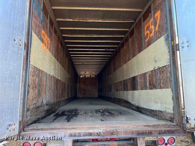 image for item MW9483 1984 Fruehauf F100BX-F2-50-102  dry van trailer