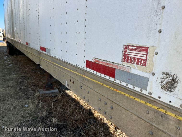 image for item MW9483 1984 Fruehauf F100BX-F2-50-102  dry van trailer