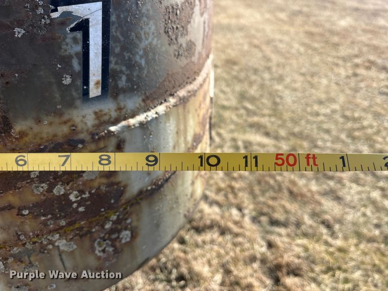 image for item MW9483 1984 Fruehauf F100BX-F2-50-102  dry van trailer