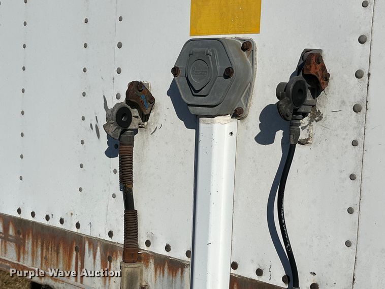 image for item MW9485 1988 Strick  moving van trailer