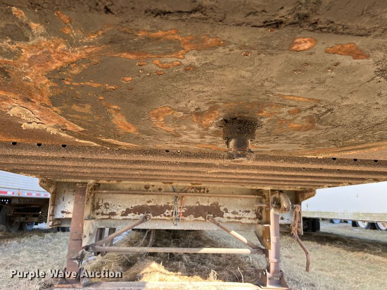 image for item MW9485 1988 Strick  moving van trailer