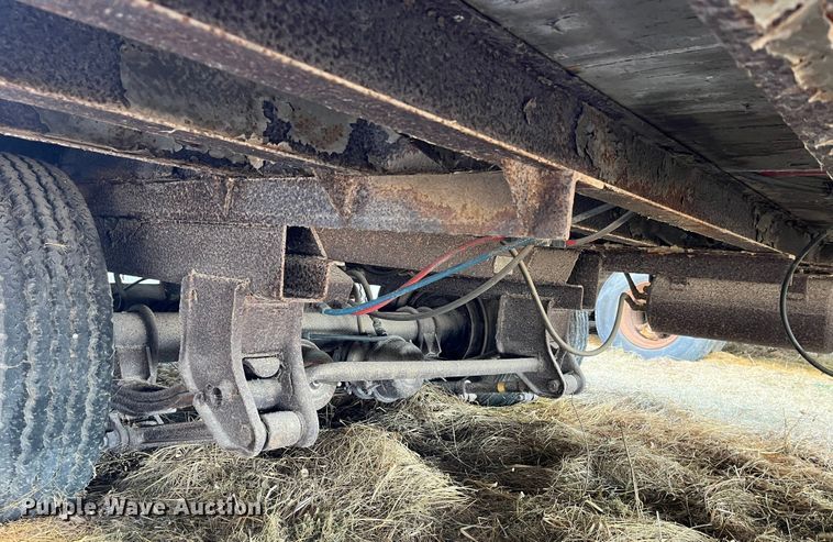 image for item MW9485 1988 Strick  moving van trailer