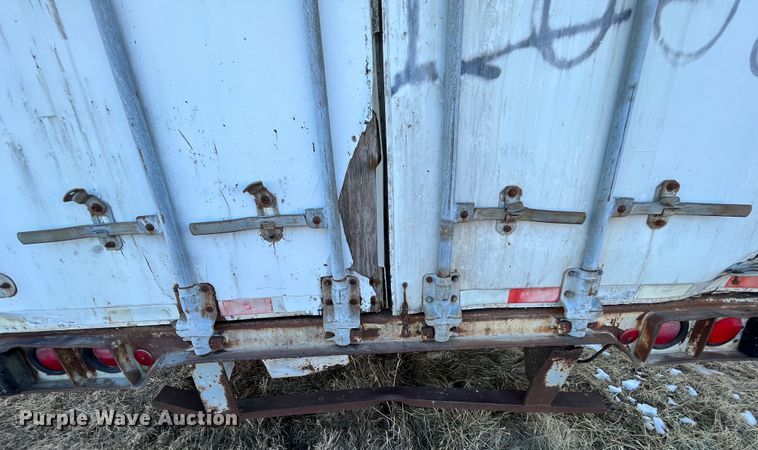 image for item MW9485 1988 Strick  moving van trailer