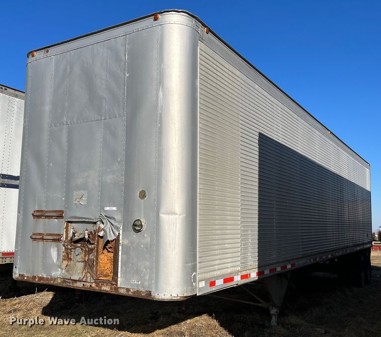 image for item MW9486 1973 Trailmobile ALLM-4SAU  dry van trailer