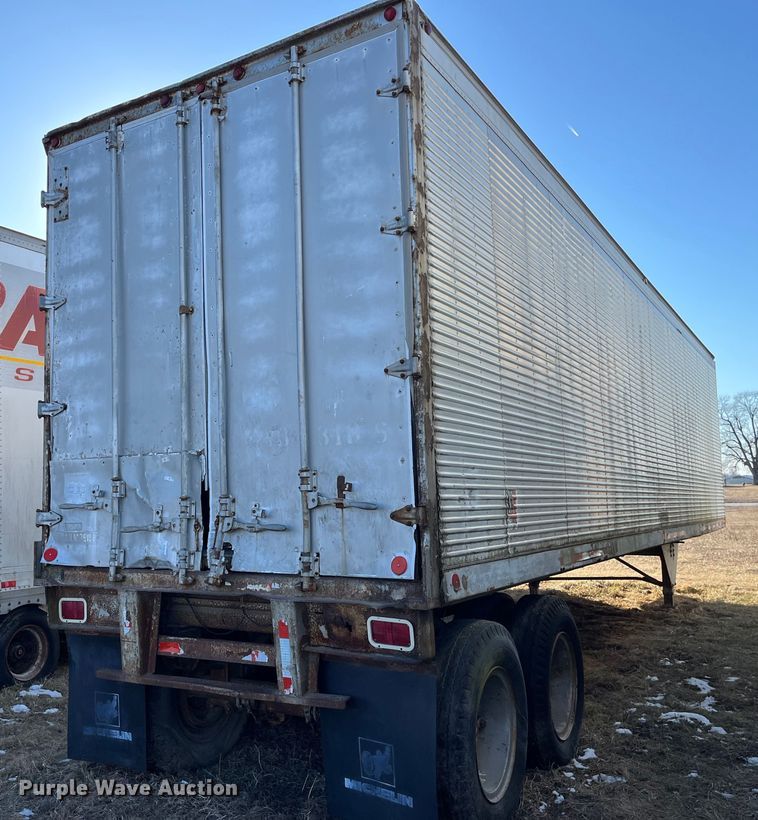 image for item MW9486 1973 Trailmobile ALLM-4SAU  dry van trailer