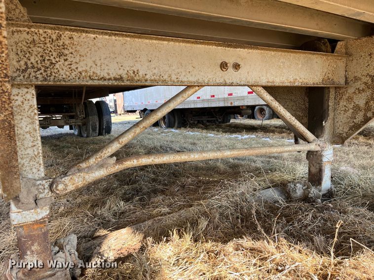 image for item MW9486 1973 Trailmobile ALLM-4SAU  dry van trailer