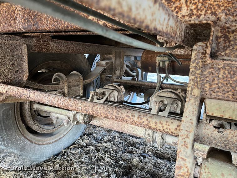 image for item MW9486 1973 Trailmobile ALLM-4SAU  dry van trailer