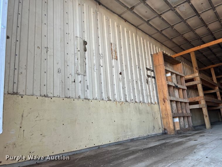 image for item MW9486 1973 Trailmobile ALLM-4SAU  dry van trailer