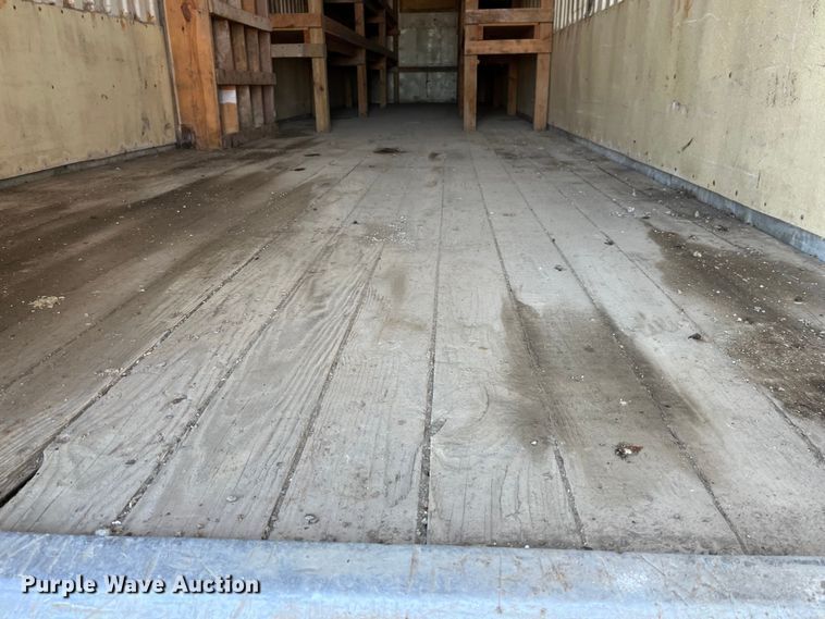 image for item MW9486 1973 Trailmobile ALLM-4SAU  dry van trailer