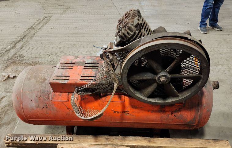 image for item DC6170 Air compressor tank