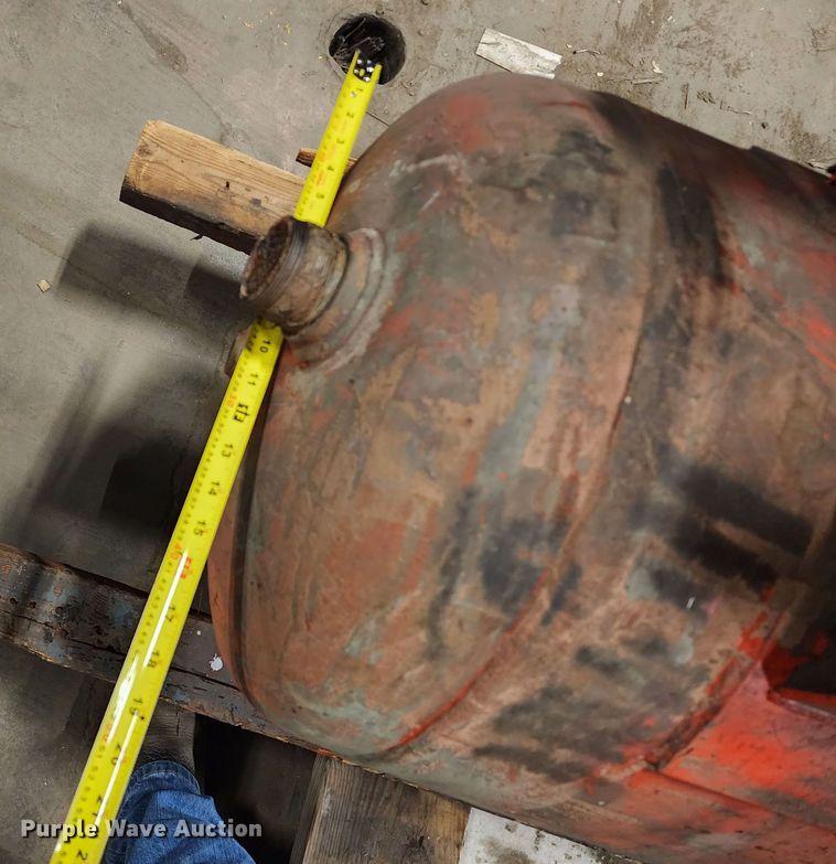 image for item DC6170 Air compressor tank