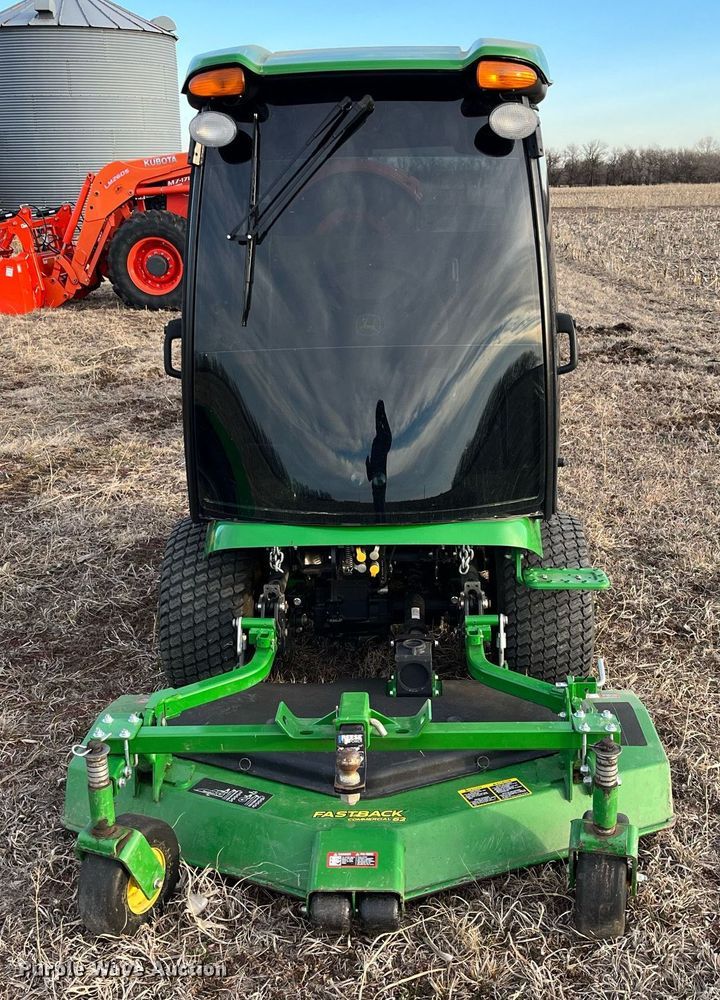 image for item DG5419 2015 John Deere 1585  lawn mower