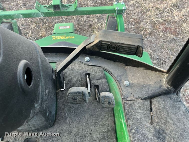 image for item DG5419 2015 John Deere 1585  lawn mower