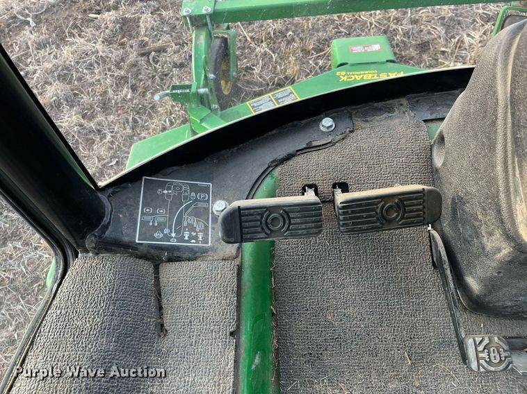 image for item DG5419 2015 John Deere 1585  lawn mower