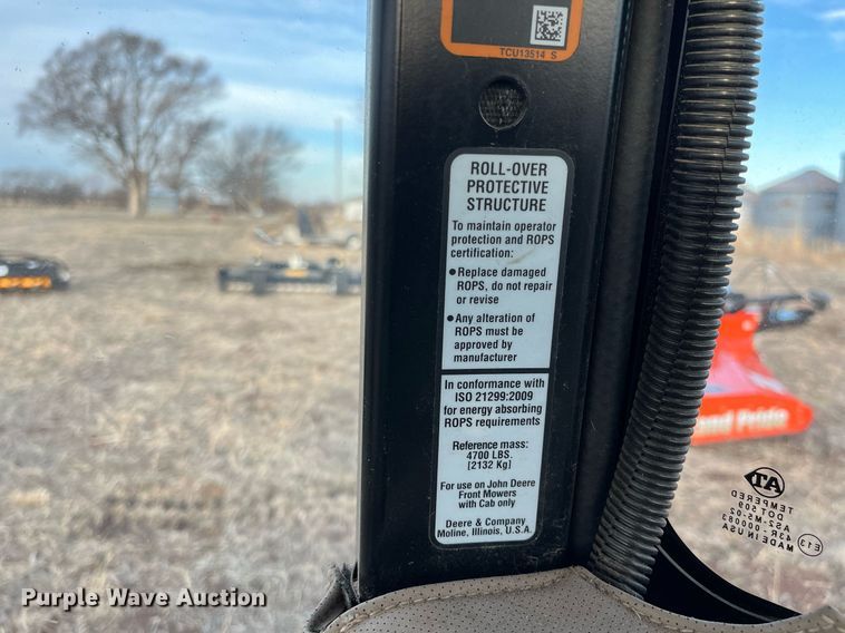 image for item DG5419 2015 John Deere 1585  lawn mower