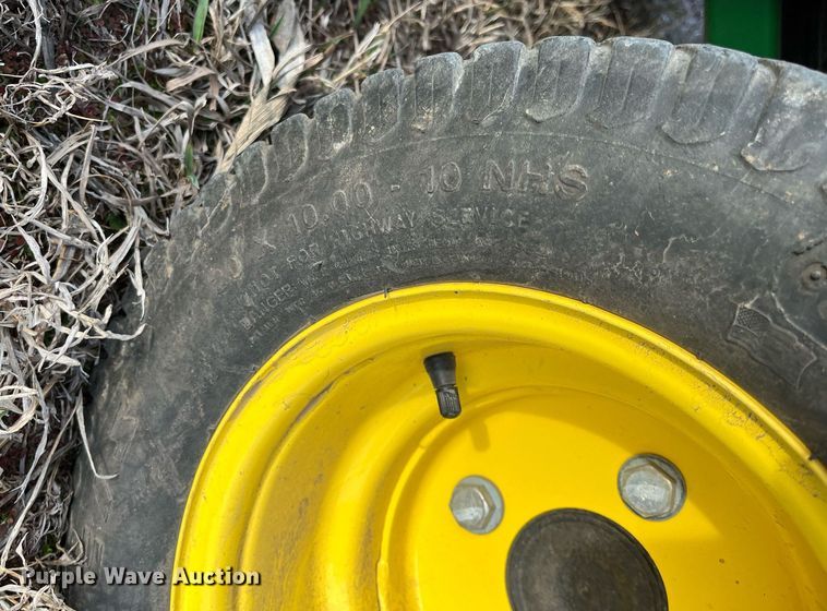 image for item DG5419 2015 John Deere 1585  lawn mower