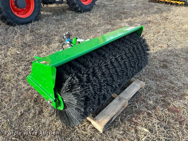 image for item DG5420 2021 John Deere  broom
