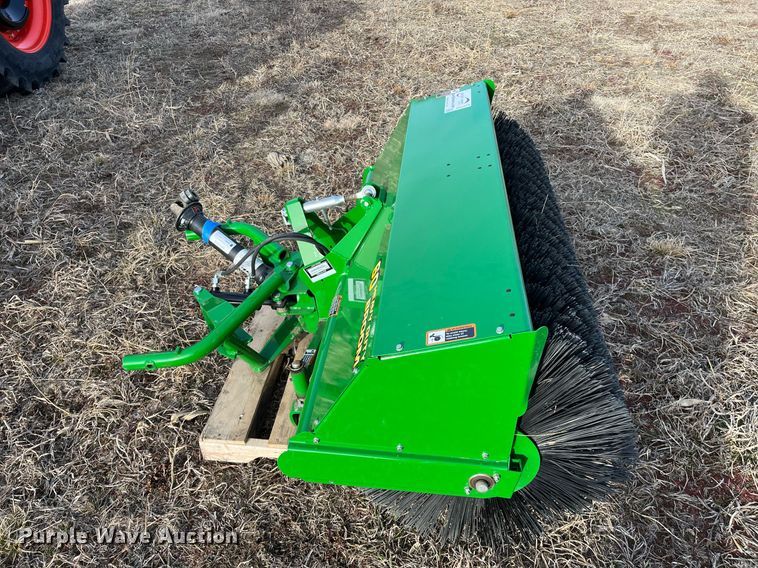 image for item DG5420 2021 John Deere  broom