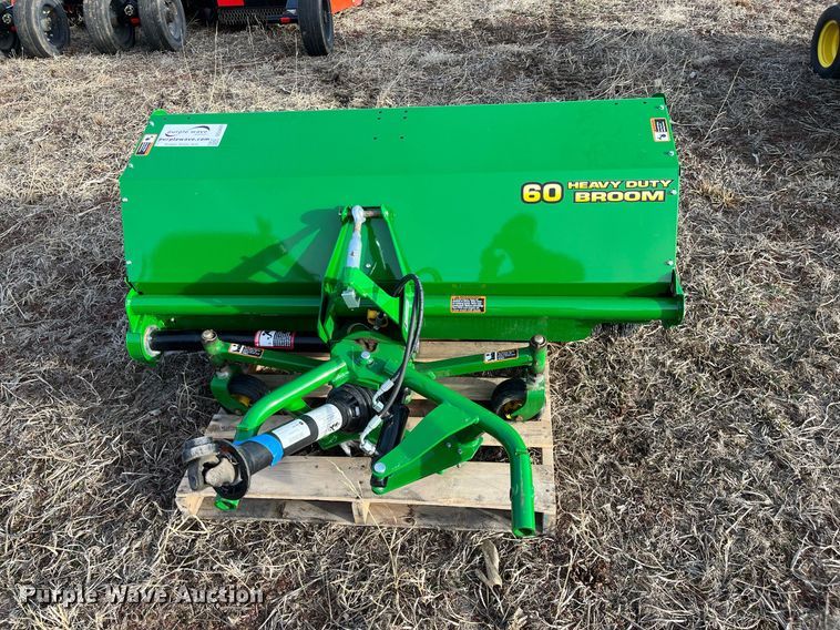 image for item DG5420 2021 John Deere  broom