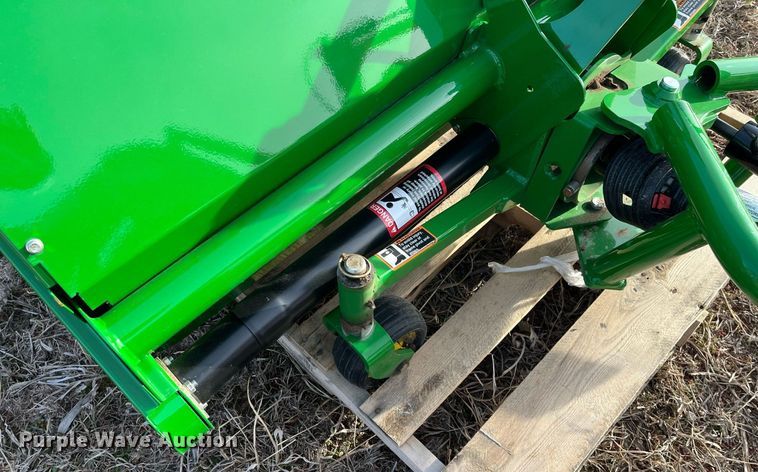 image for item DG5420 2021 John Deere  broom