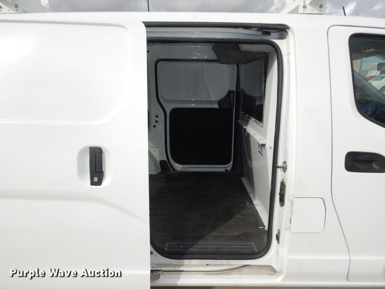 image for item DK7589 2015 Nissan NV200 SV  van