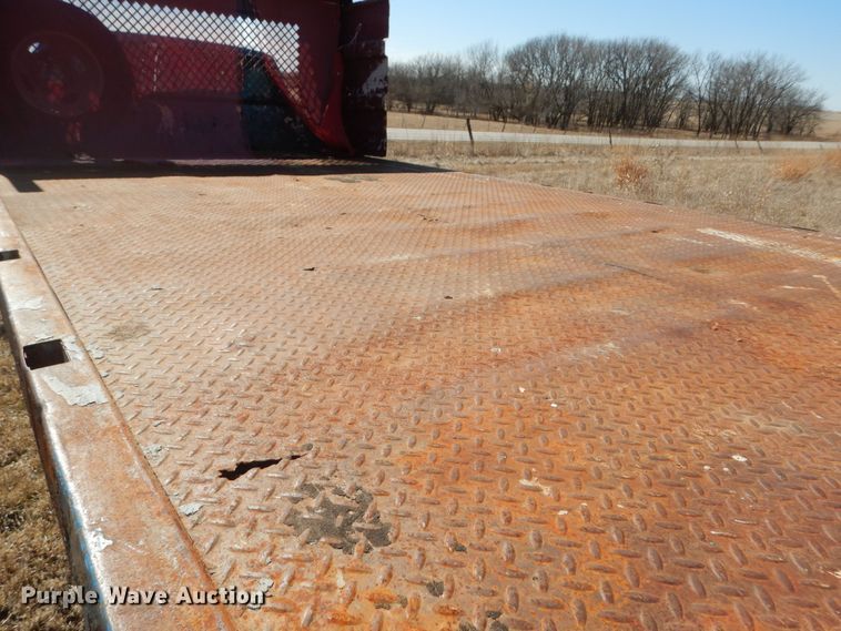 image for item DK7625 1994 Chevrolet C3500  dump flatbed pickup truck