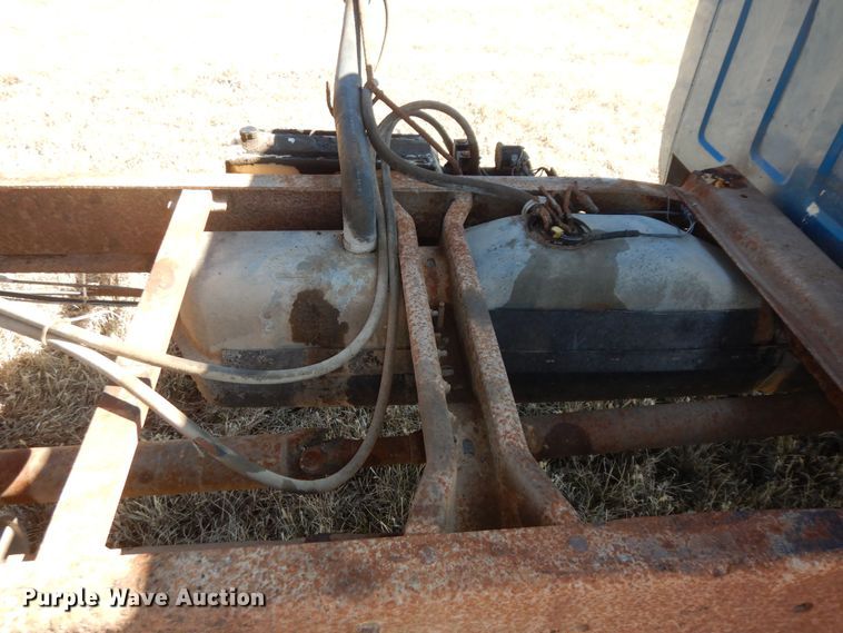 image for item DK7625 1994 Chevrolet C3500  dump flatbed pickup truck