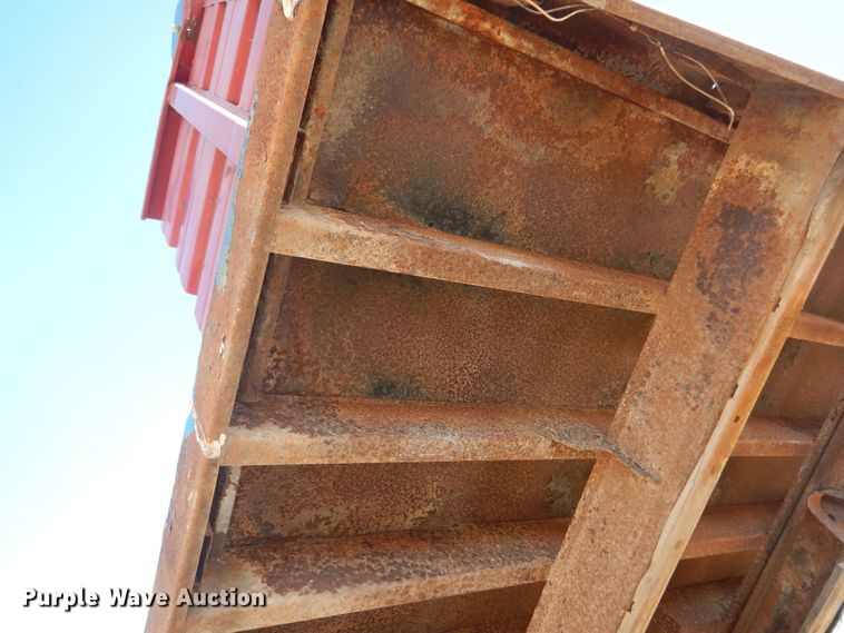 image for item DK7625 1994 Chevrolet C3500  dump flatbed pickup truck