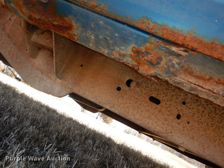 image for item DK7625 1994 Chevrolet C3500  dump flatbed pickup truck