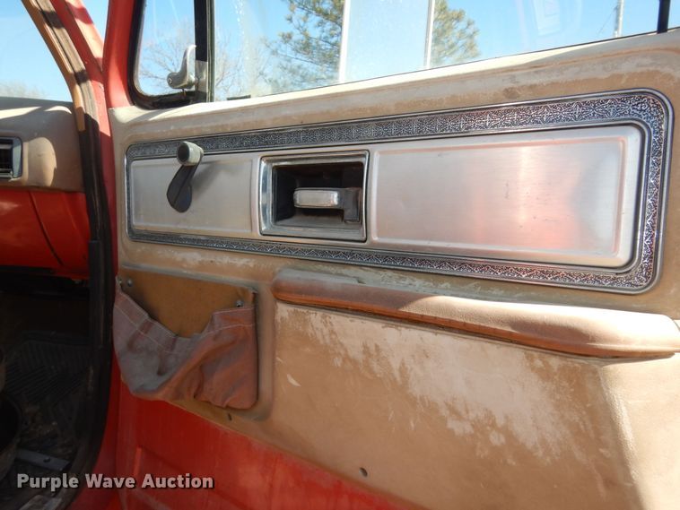 image for item DK7626 1980 Chevrolet C70  flatbed truck