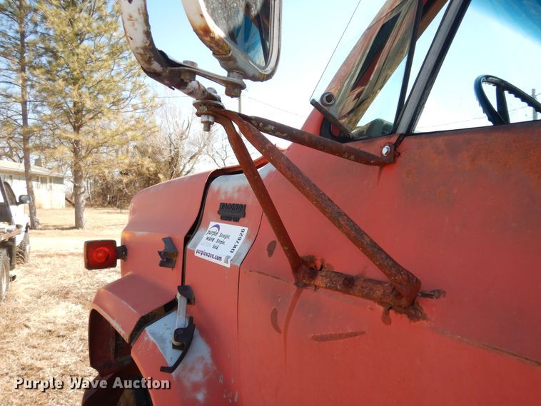 image for item DK7626 1980 Chevrolet C70  flatbed truck