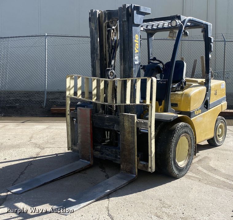 image for item DL7023 2008 Yale  forklift