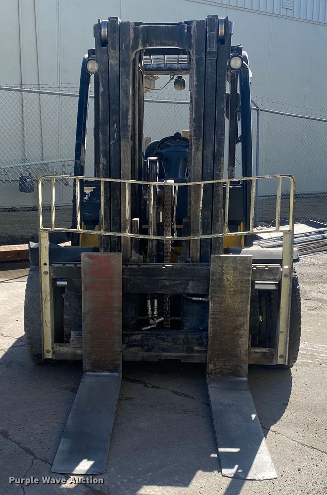 image for item DL7023 2008 Yale  forklift