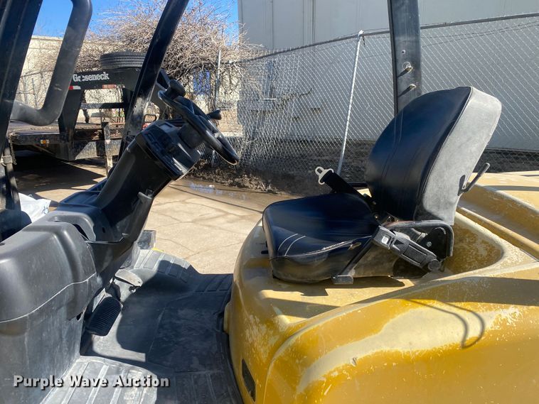 image for item DL7023 2008 Yale  forklift