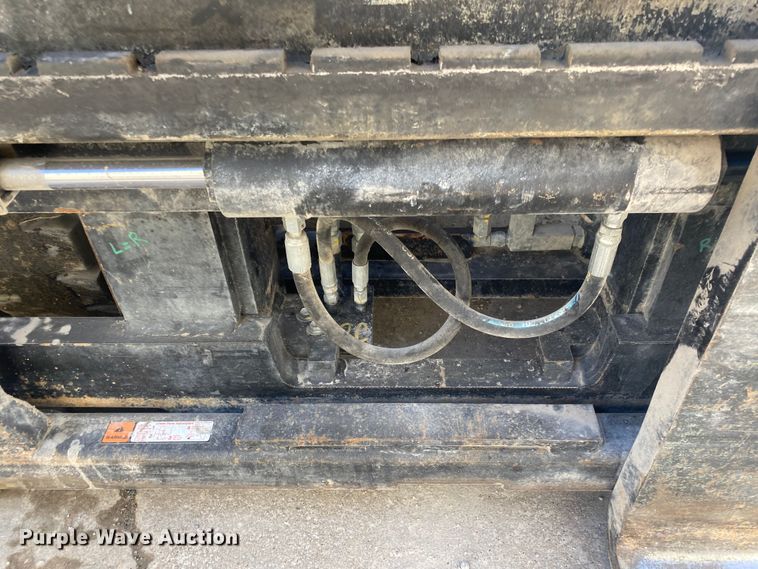 image for item DL7024 Toyota 8FD35U  forklift