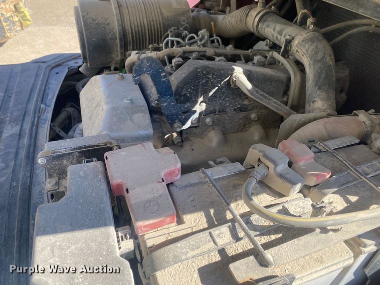 image for item DL7024 Toyota 8FD35U  forklift