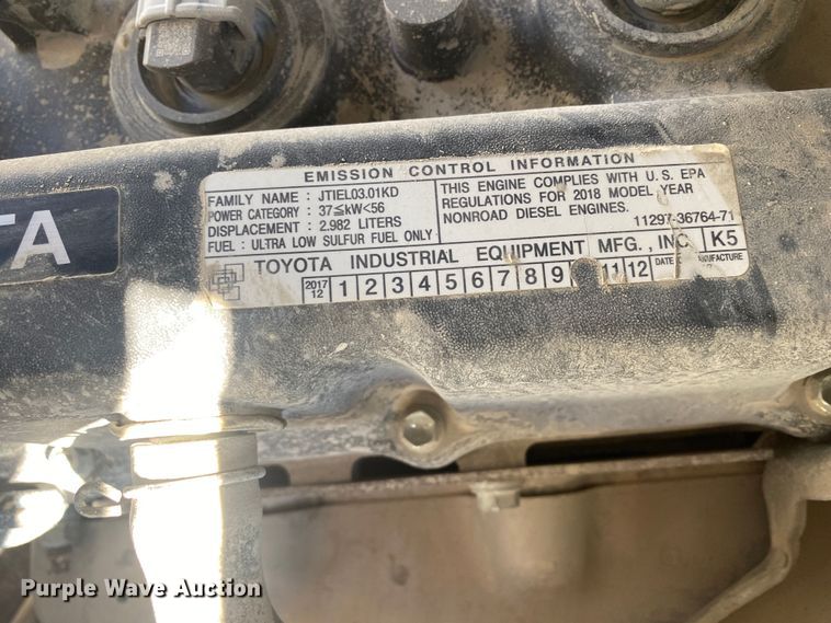 image for item DL7024 Toyota 8FD35U  forklift