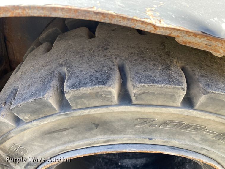 image for item DL7024 Toyota 8FD35U  forklift