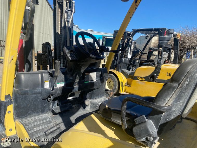 image for item DL7025 Hyster H110FT  forklift