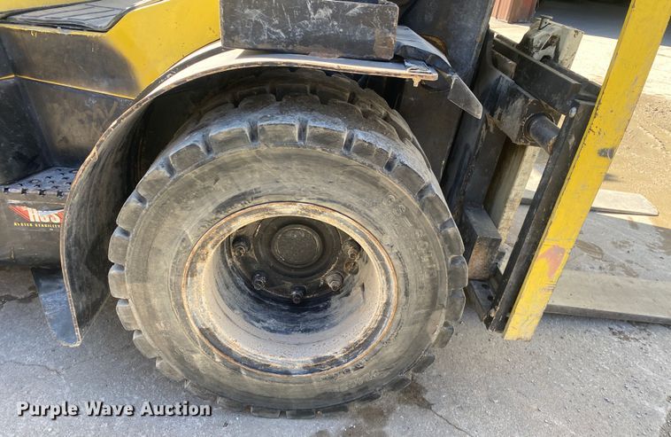 image for item DL7025 Hyster H110FT  forklift