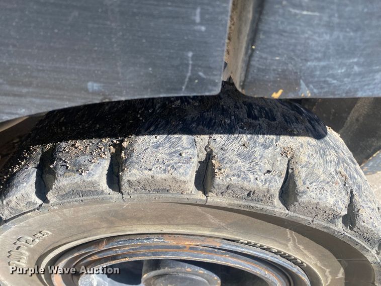 image for item DL7025 Hyster H110FT  forklift